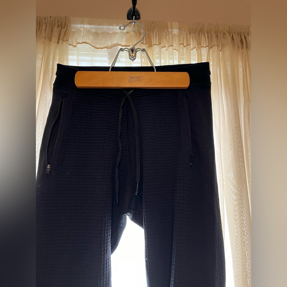 Lululemon Joggers Waffle Material